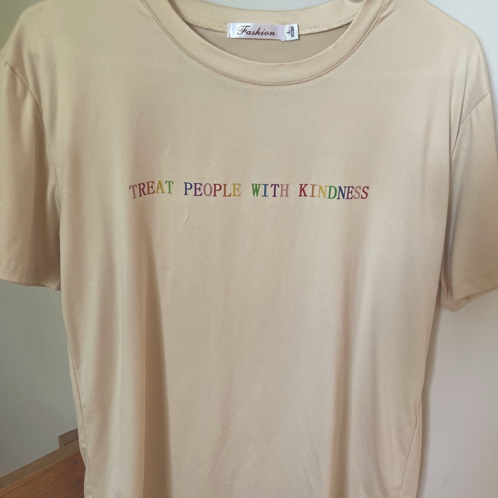 Yellow Harry Styles t-shirt
